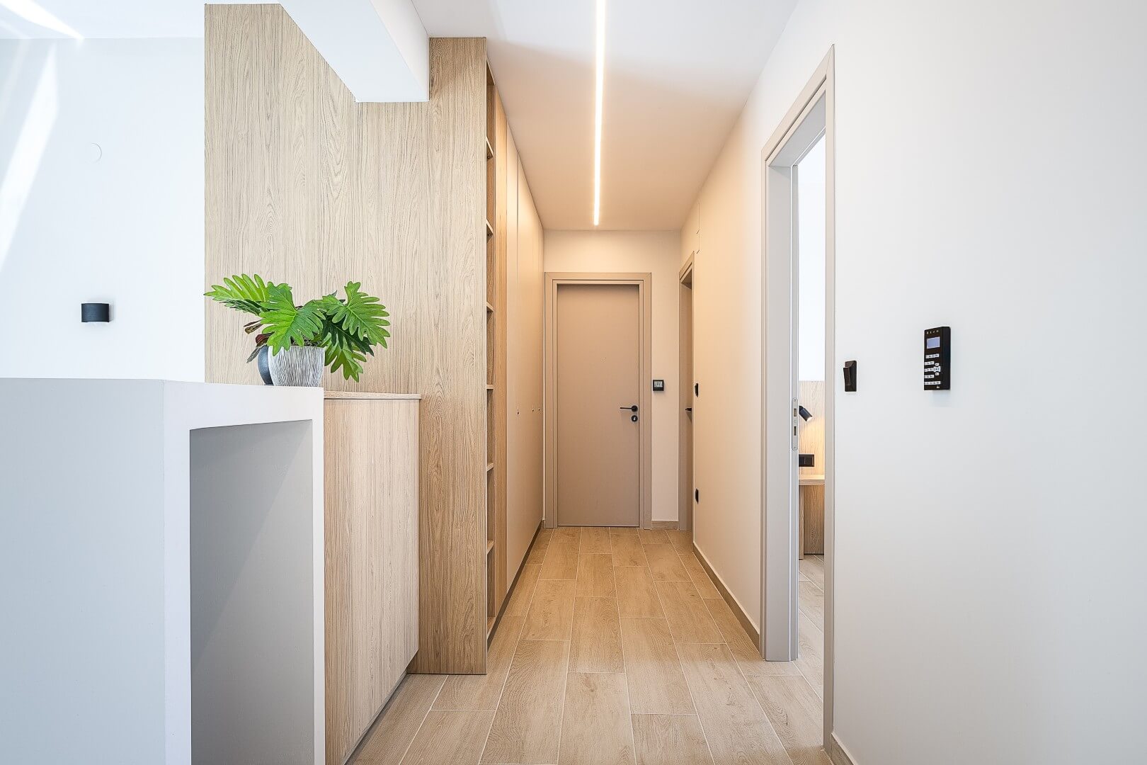 Casa Atena interior overview