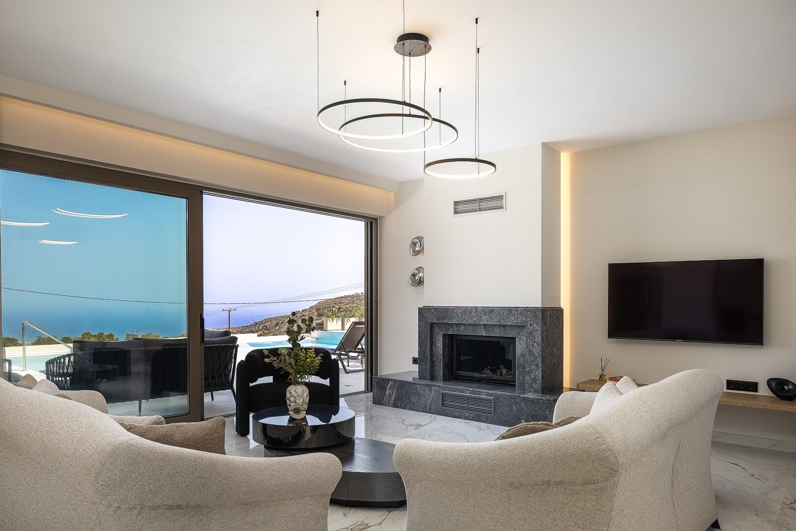 Casa Atena spacious living room with sea view