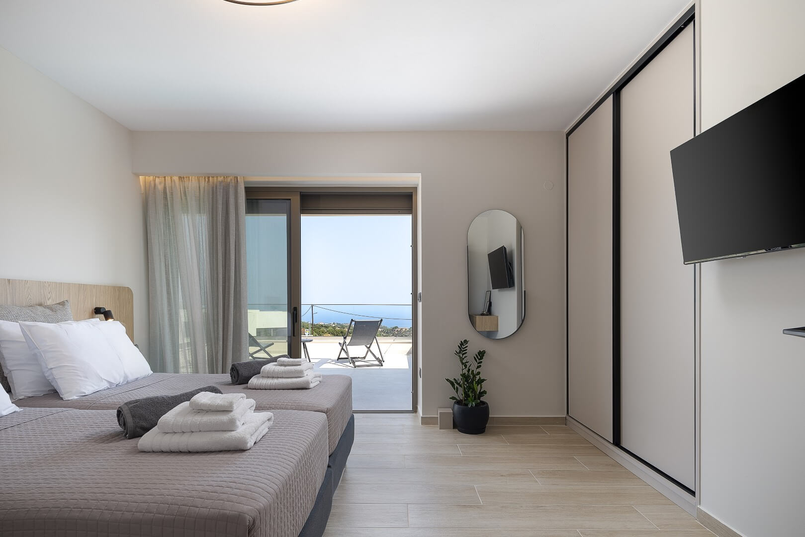 Casa Atena bedroom with elegant furnishings